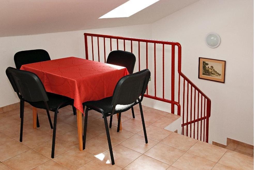Liszt Apartman Pécs Camera foto