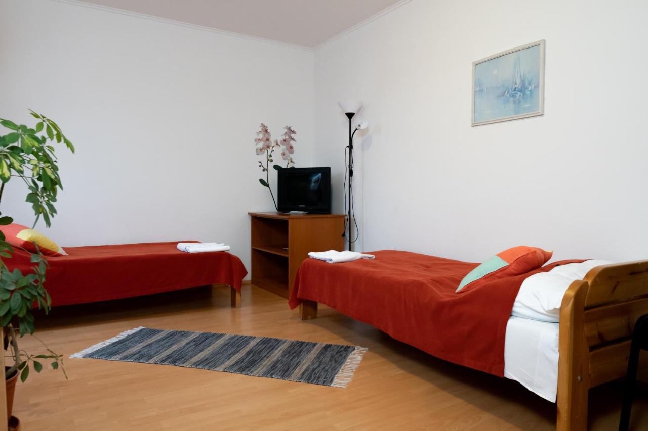 Liszt Apartman Pécs Esterno foto