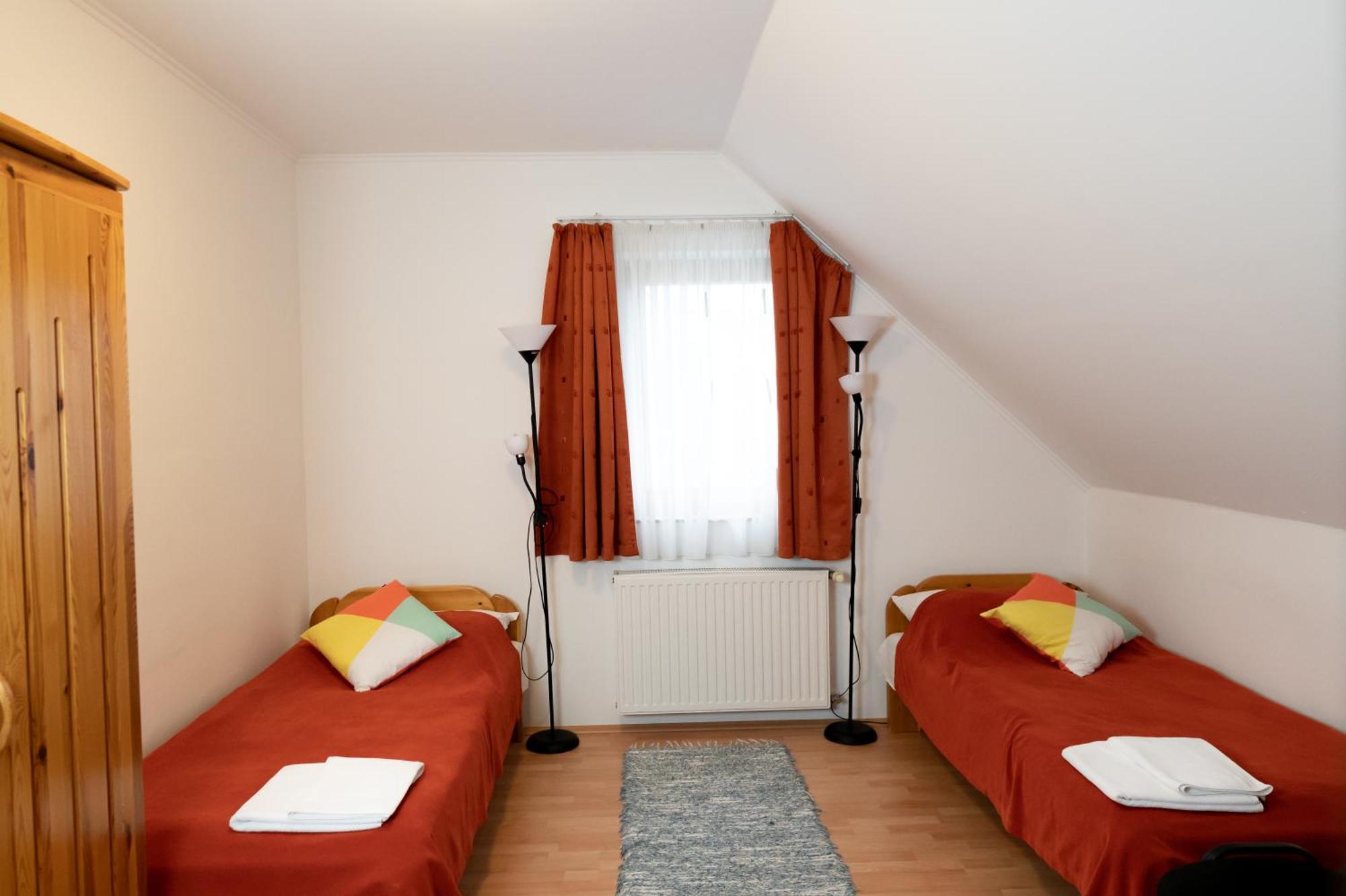 Liszt Apartman Pécs Esterno foto